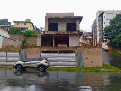 CASA em construção Novo Amazonas/Itabira