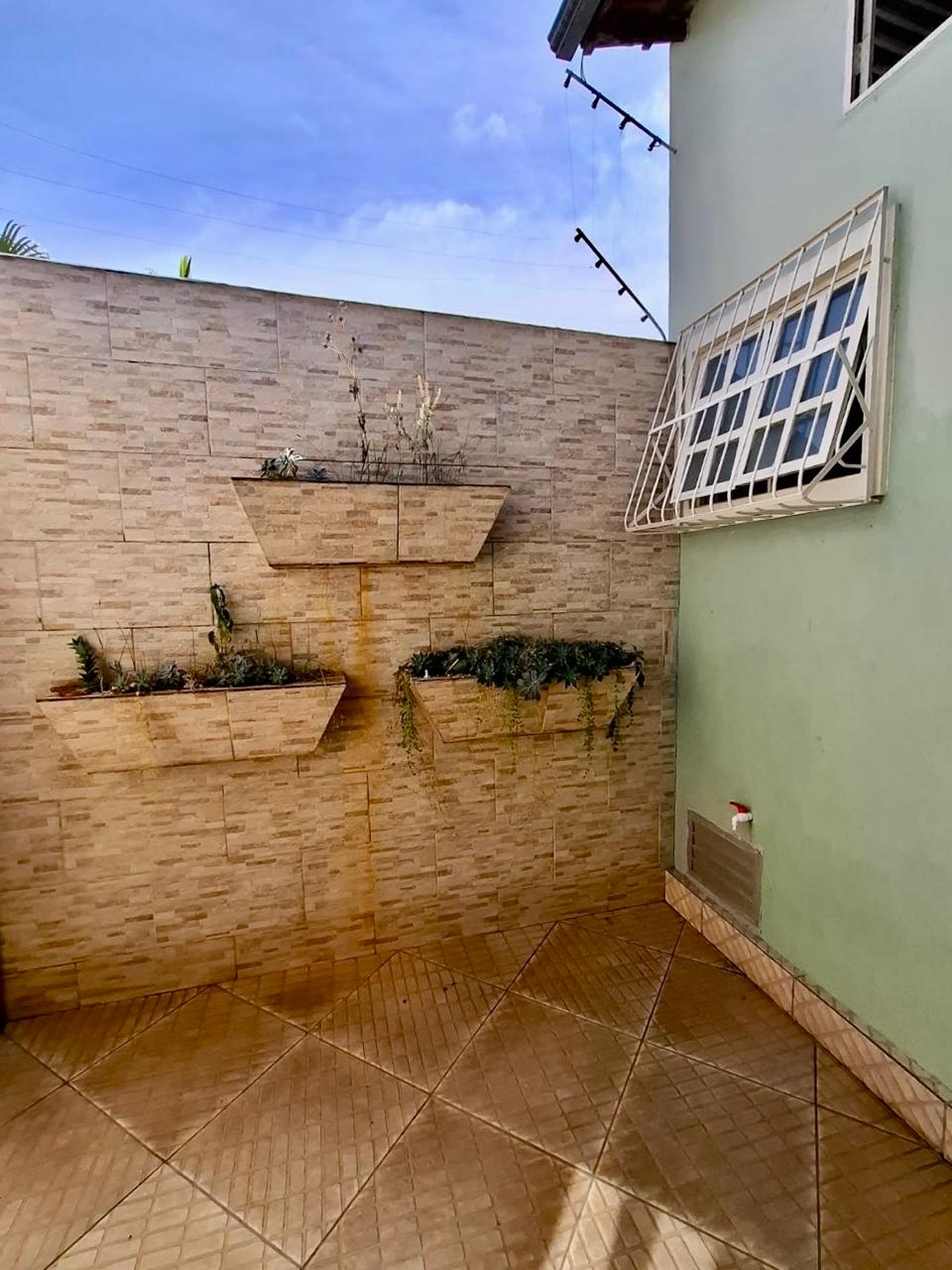 CASA A VENDA bairro Amazonas/iTABIRA - Imagem 7