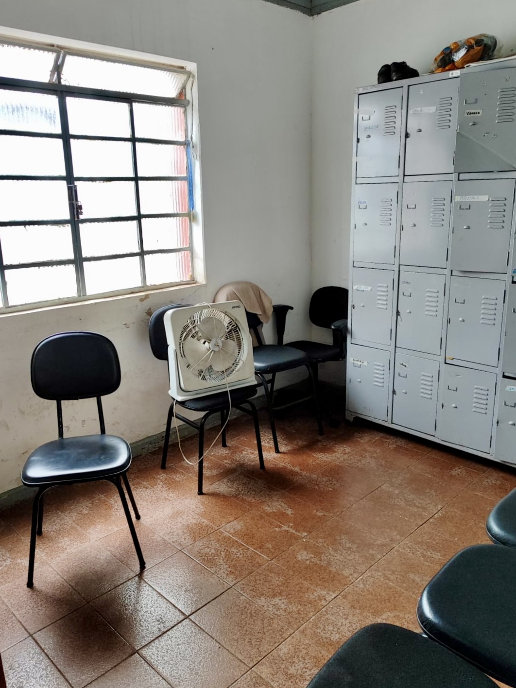 CASA A VENDA bairro Areão/Itabira (VENDIDA) - Imagem 9