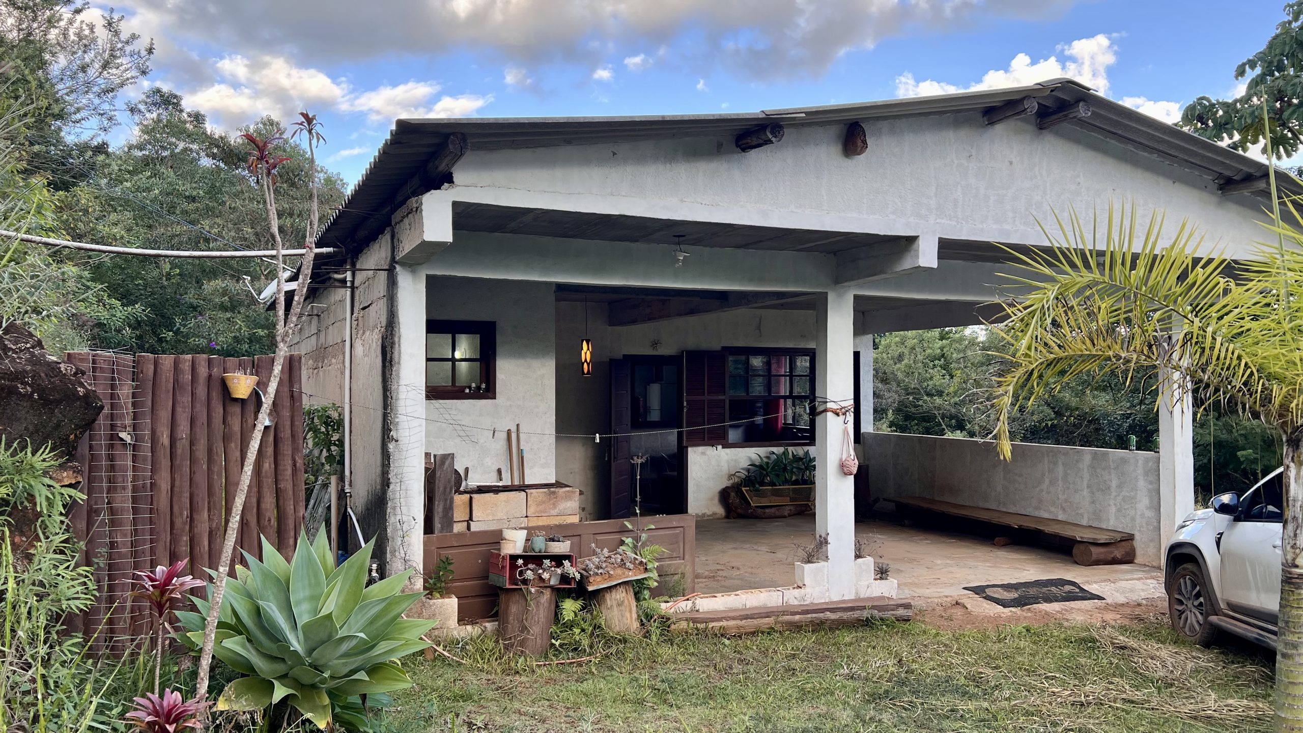 TERRENO COM CASA A VENDA COMUNIDADE BOM JARDIM ITABIRA/MG
