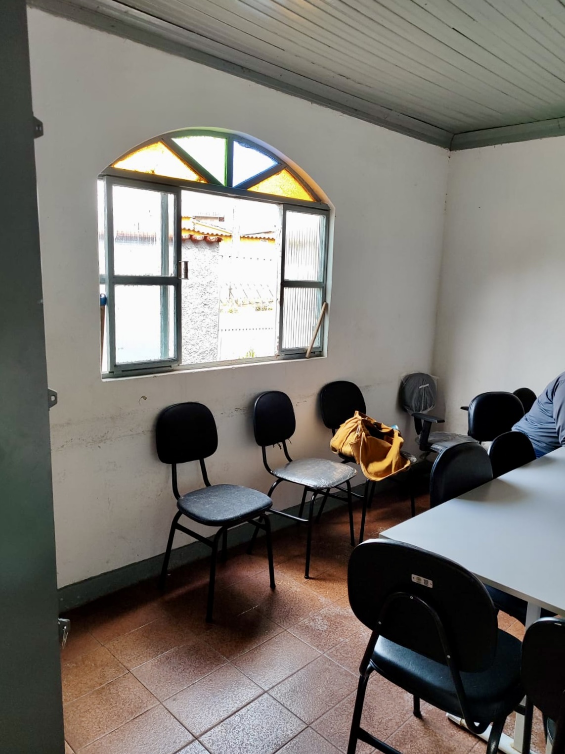 CASA A VENDA bairro Areão/Itabira (VENDIDA) - Imagem 10